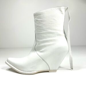 Women’s White Ankle Boots Ben Taverniti Unravel Project  Sz EU 36 or US 6…